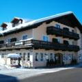 Gasthof Pension Weissenbach Strobl Winter