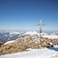 Gipfelkreuz Großer Weitschartenkopf mit Chiemgauer Alpen