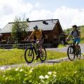 Mit dem Bike vorbei an der Auenfelder Hütte