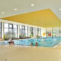 Schwimmbecken