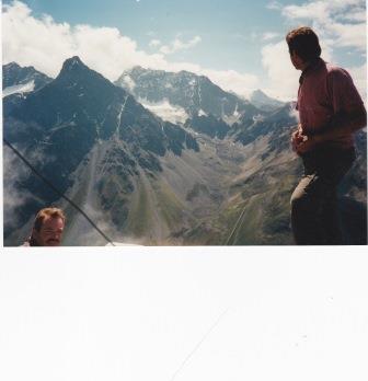 Blick zum Schwabenkopf und zur Wazespitze