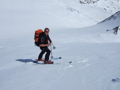 steile Einfahrt zur Johannishütte