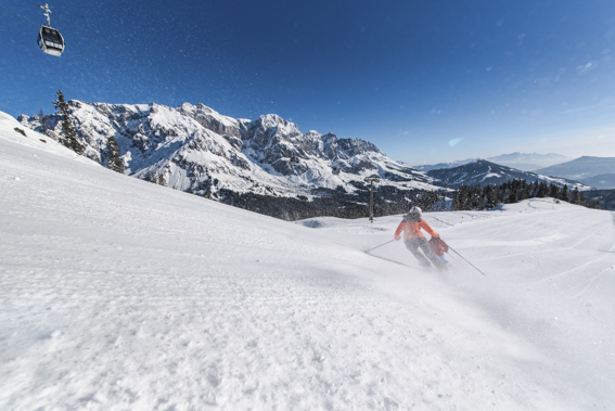 Abfahrt auf der Piste Kings Cab