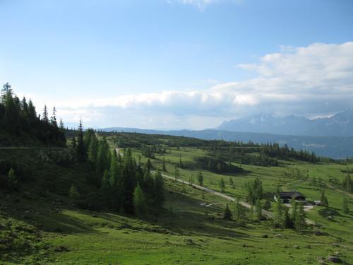 Von der Trinkeralm ein Blick auf die Aualm