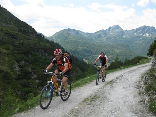 Weg zur Oberhütte am See