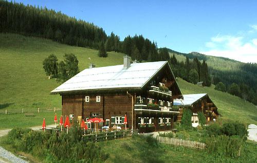 Breitenebenalm