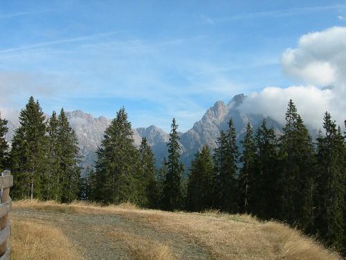 Uphill zur Gabühelhütte