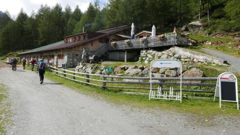 Die Larein Alpe