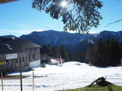 Blick vom Jagerspitz 1271m über die Sonnalm zum Kasberg