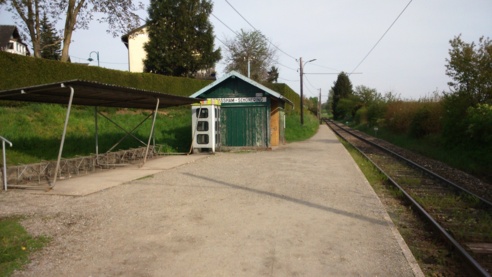 Hst. Straßham 285m