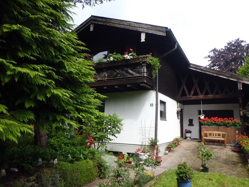 Hausansicht bei Hofmann