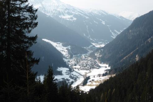 Blick auf Partenen