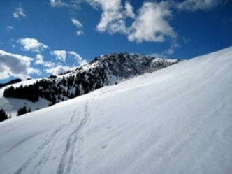Blick von der Hochberghütte zum Gipfel