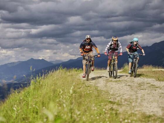 VTT dans la région de Mutters