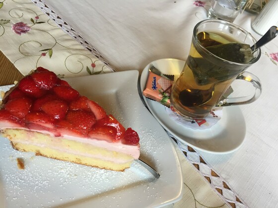 Tee und Kuchen