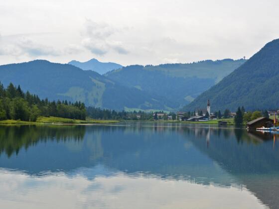 Entlang des Pillersees zurück ins Dorfzentrum St. Ulrich a.P.