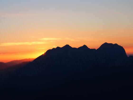 Sonnenaufgang auf der Hütte 1966m