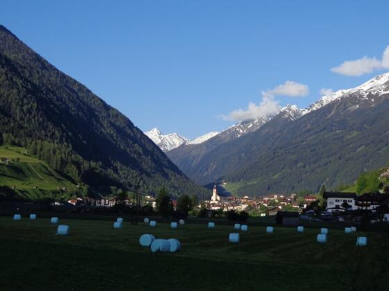 Neustift im Stubaital um 07.00 Uhr in der Früh.