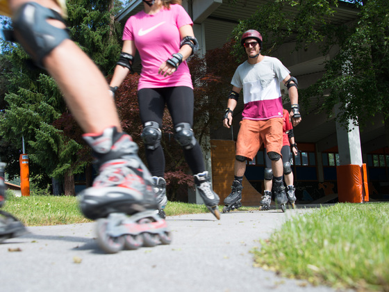 Inlineskater im Tauernhof