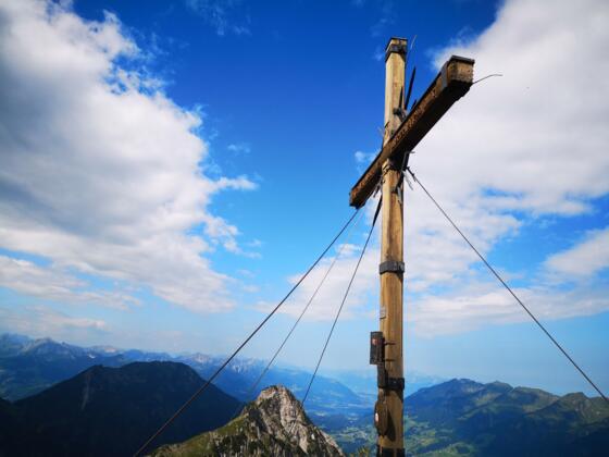 Am Gipfel des 2.081 m hohen Breithorns