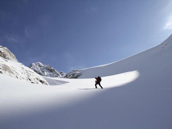Im Anstieg kurz unterhalb des Gletschers.