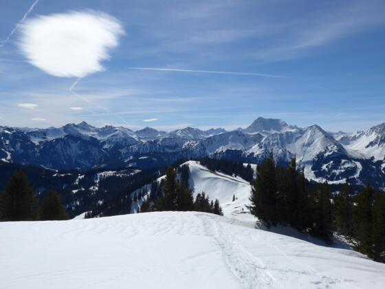 Blick vom Gipfel Richtung Süden