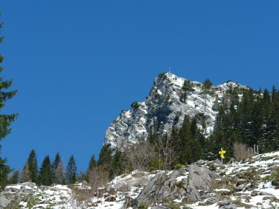 Vorderkaiserfeldenhütte fast erreicht - April 2016