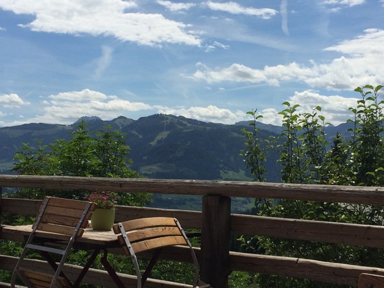 Terrasse mit Aussicht über das Salzachtal
