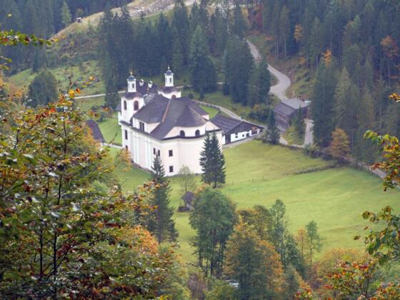Blick zur Wallfahrtskirche