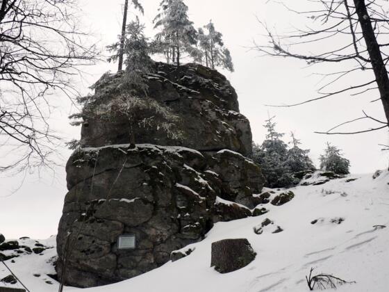 Gipfelfelsen Hirschenstein 1026m