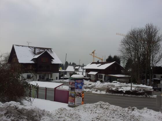 Ausgangspunkt mit kostenpflichtigem Parkplatz: Gasthof Wellenhof Lochau