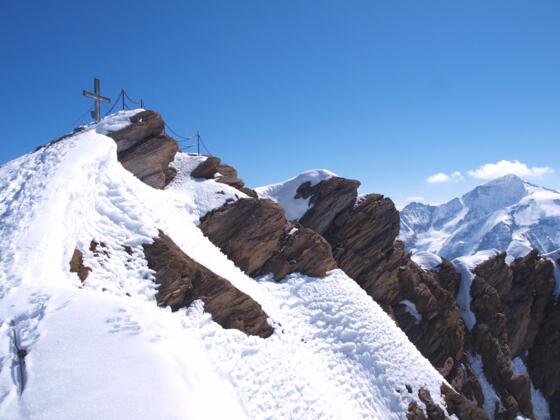Kreuz in Sicht