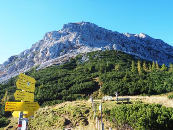 Sulzenhals 1827m mit Rötelstein