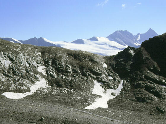Glocknerblick, Blick zum Großglockner, davor Gradetzsattel