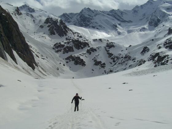 Sobald man das Windtal erreicht kann man auch schon die gesamte Tour mit Gipfel sehen