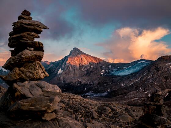 Atemberaubender Sonnenuntergang  mit Blick auf die Schesaplana.