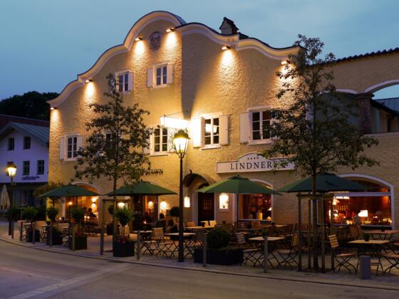 Außenansicht Abendstimmung