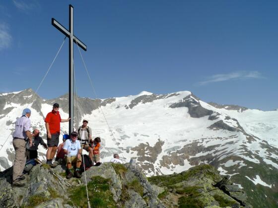 Rostocker Eck, im Hintergrund Simonyspitzen