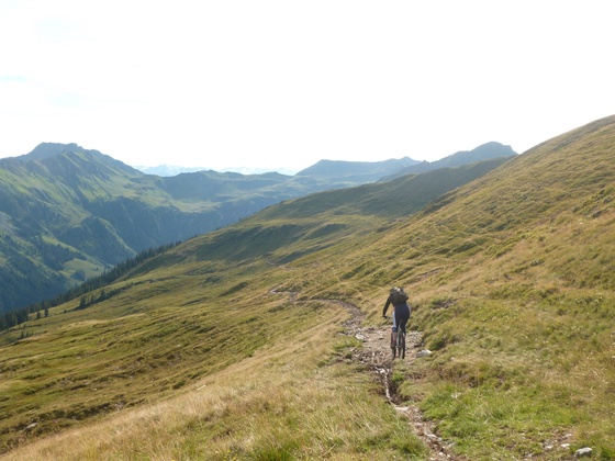 Traumhafter Trail mit großartigem Panorama