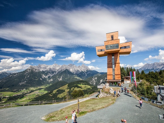 Jakobskreuz Buchensteinwand