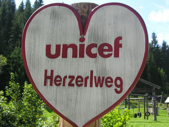 UNICEF-Herzerlweg