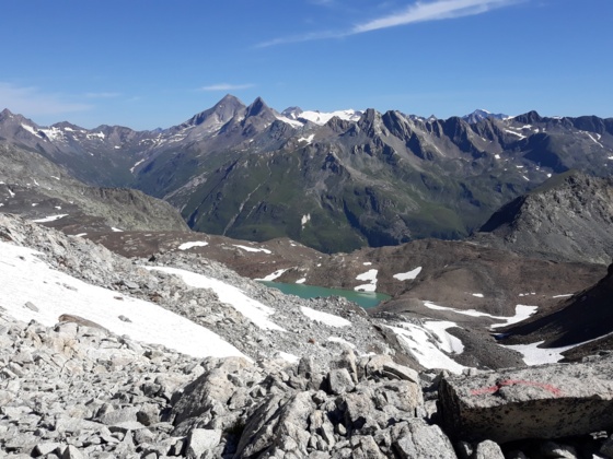 Aufstieg zum Lenksteinjoch; Röt- und Dreiherrenspitze, Großvenediger, davor der Panargenkamm