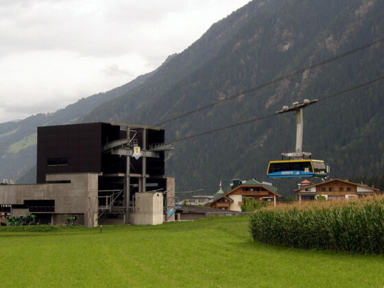 An der Talstation der Ahornbahn.