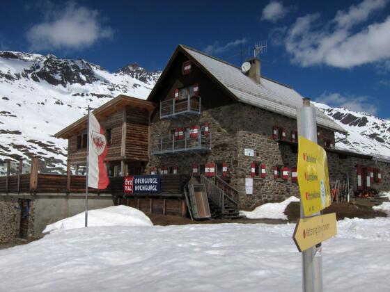 Langtalereckhütte Anfang Mai 2013