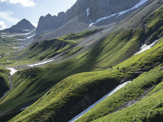 Weg zur Raukopfscharte (c) Lucas Tiefenthaler / Vorarlberg Tourismus