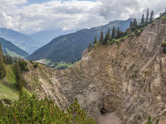 Gipsloch, Blick taleinwärts ins Rellstal