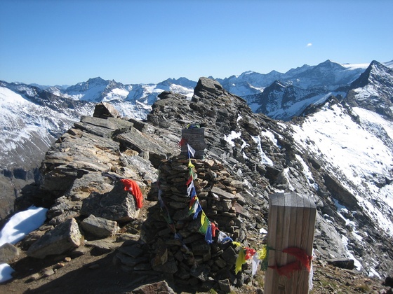 Larmkogelscharte 2944 m - Blick nach Süden