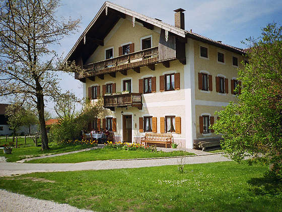 Hausansicht Bauernhof Geigerhof