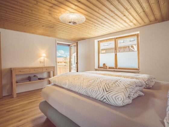 Schlafzimmer Ansicht 1