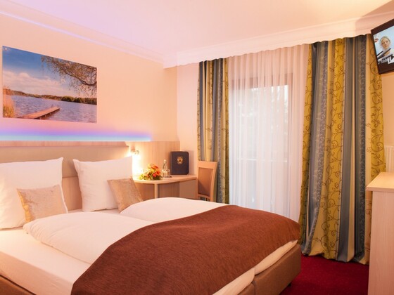 Hotel Seeblick Förg - Doppelzimmer Schloßsee